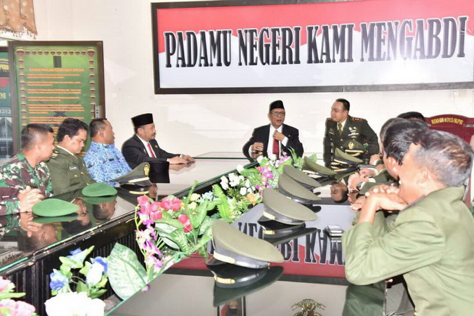 Jangan Saling Membackup Untuk Kepentingan Golongan
